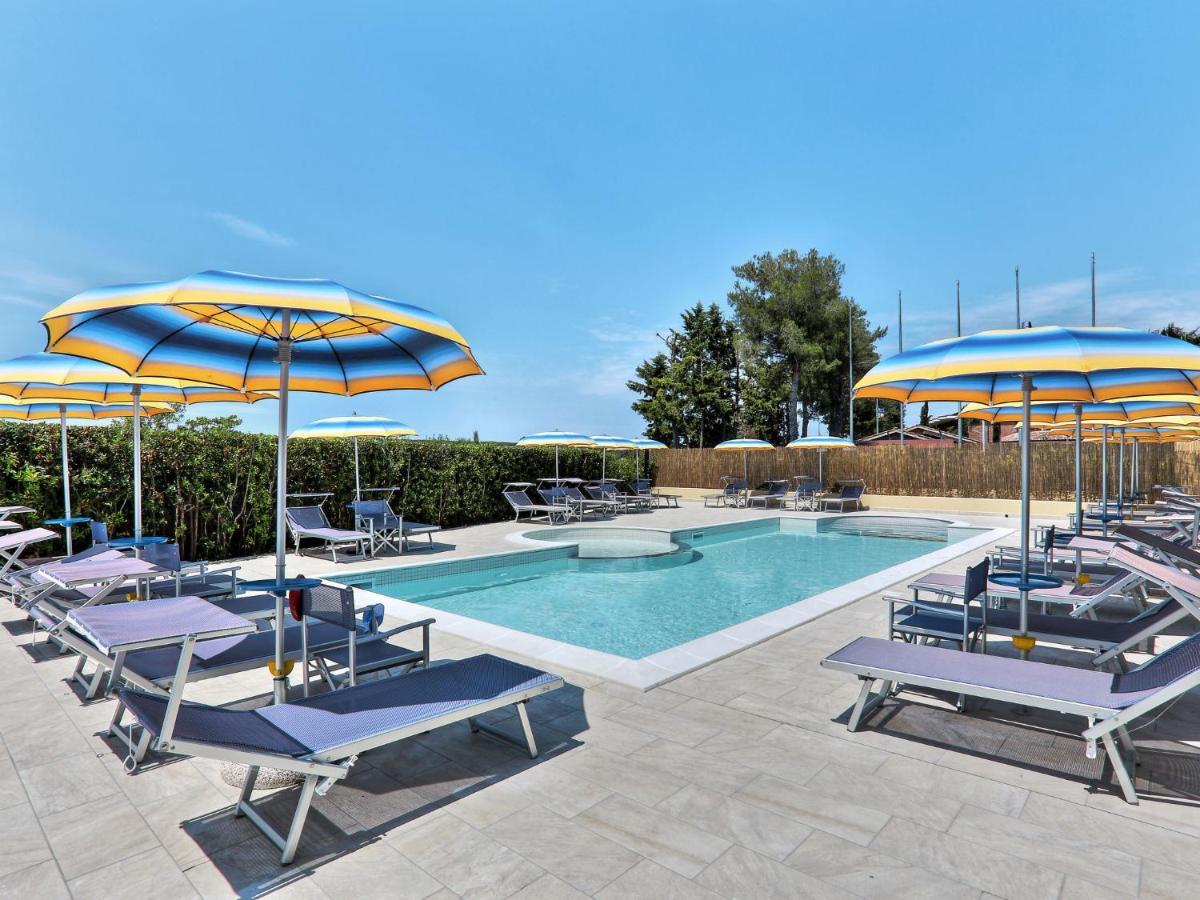 Apartment Riviera 4 By Interhome مارينا دي سيسينا المظهر الخارجي الصورة